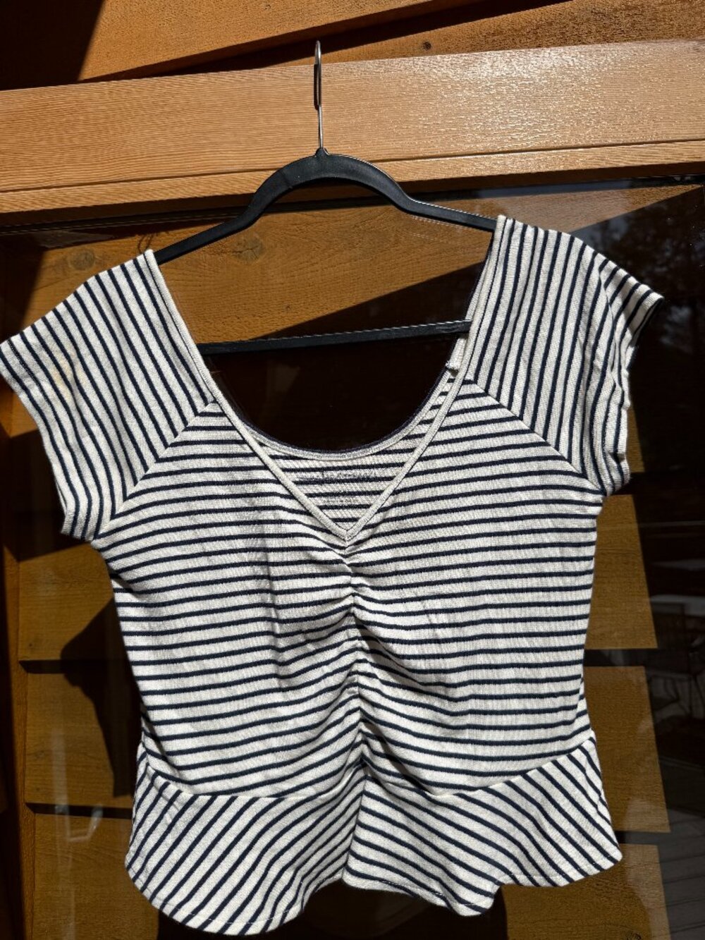 American Eagle tank/shirt